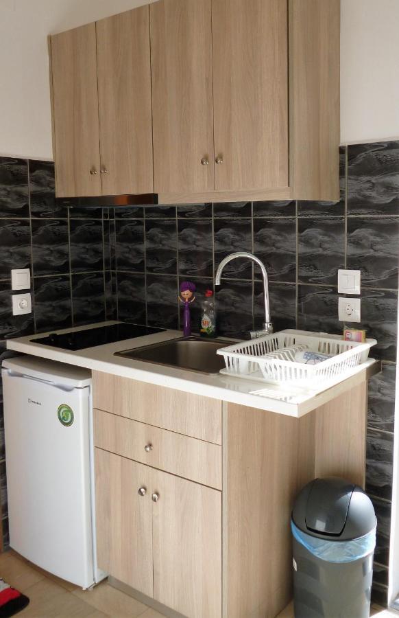 Giannis Appartement Agios Georgios Pagon Buitenkant foto
